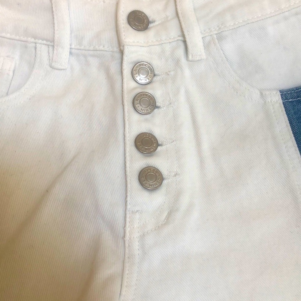 PacSun Women’s Color block High Waist 5 Button Fly Denim Jean Mom Shorts Sz 24 - Picture 4 of 13